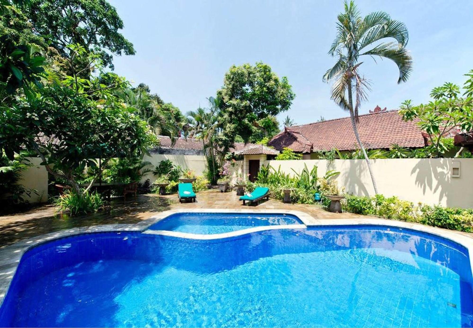 Villa Kumpul Kumpul Ii Legian